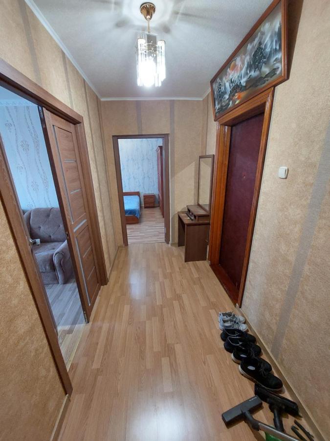 2К Апартаменты Ул.Ревуцкого 19/1 Kyiv Exterior photo